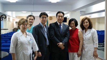 인본병원 강지훈 대표원장.jpg
